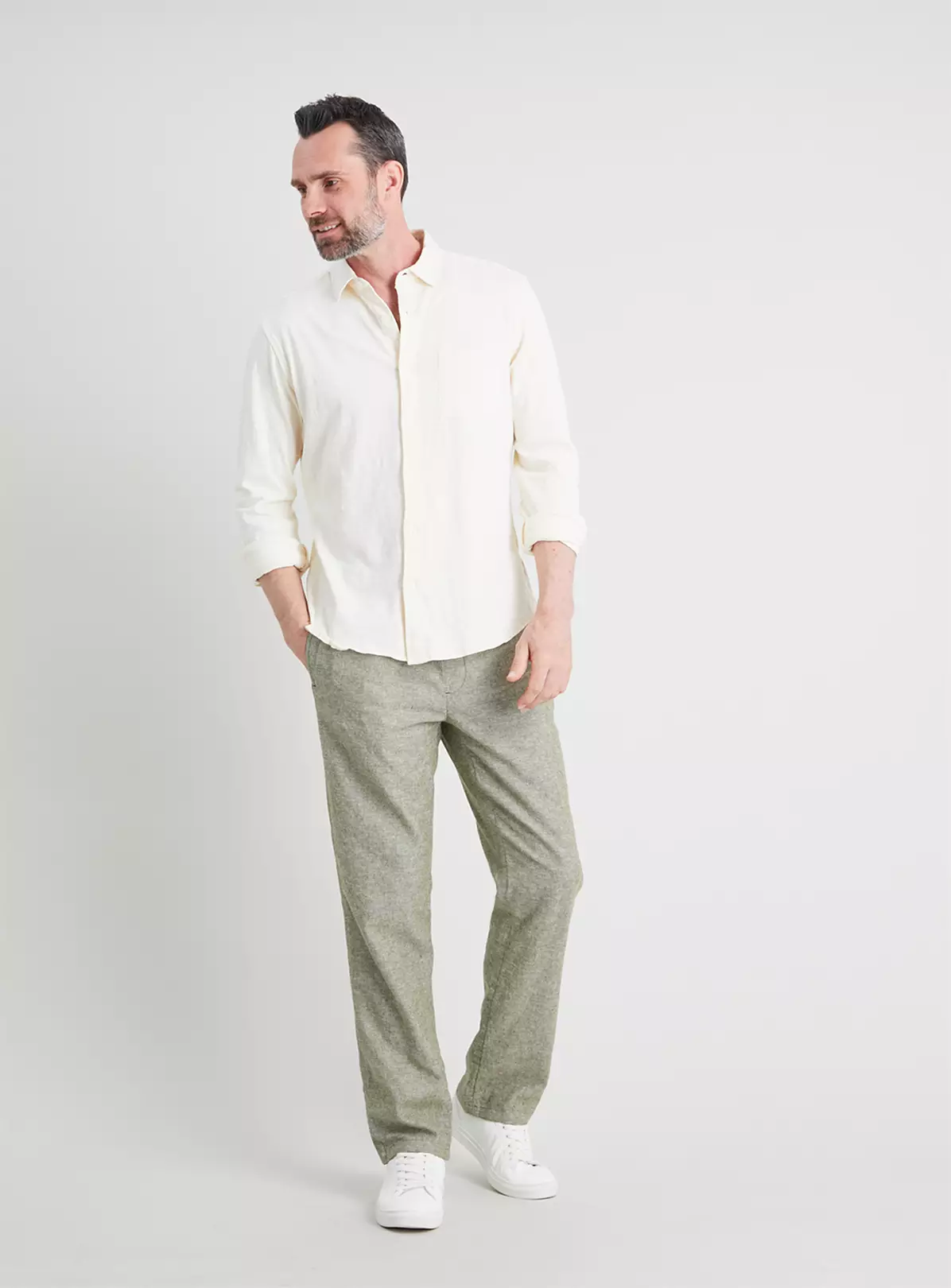 Green Linen-Rich Tapered Pull On Trousers - W40 L34 1 Green Linen-Rich Tapered Pull On Trousers - W40 L34