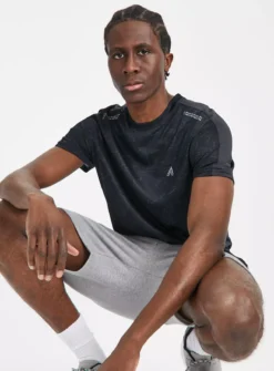 Active Navy Printed T-Shirt L -UMBO Clothing Shop tuc143352601 Navy R Z002A