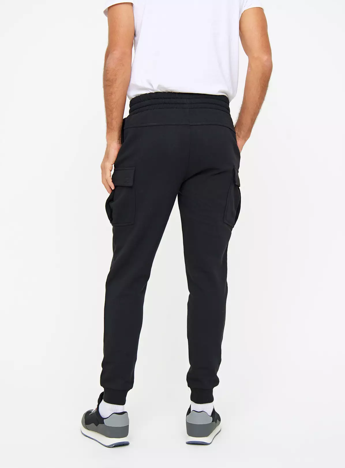 Black Cargo Joggers M 4 Black Cargo Joggers M - Image 4