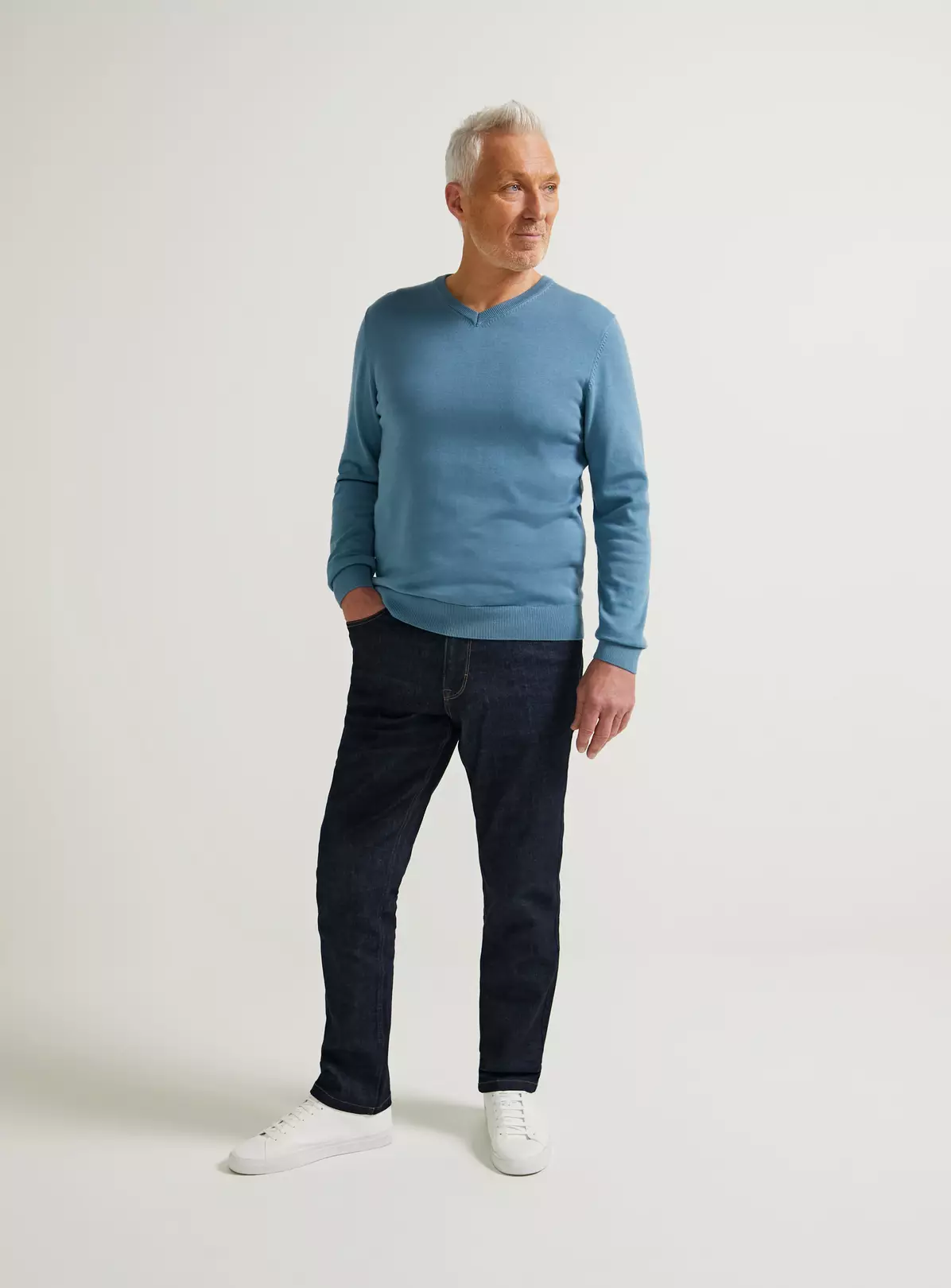 UNION WORKS Dark Denim Straight Leg Jeans42R 4 UNION WORKS Dark Denim Straight Leg Jeans42R - Image 4