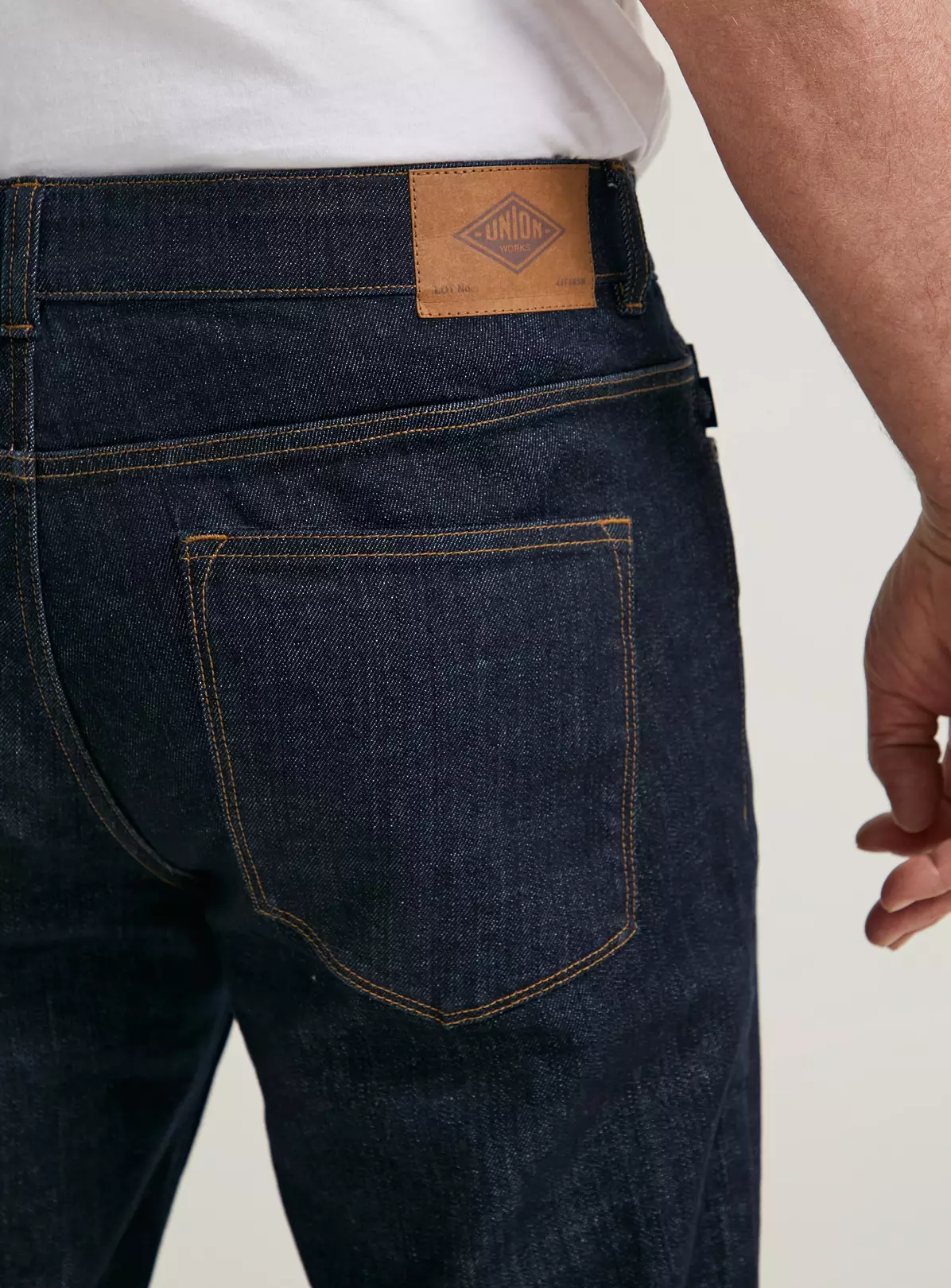 UNION WORKS Dark Denim Straight Leg Jeans42R 5 UNION WORKS Dark Denim Straight Leg Jeans42R - Image 5