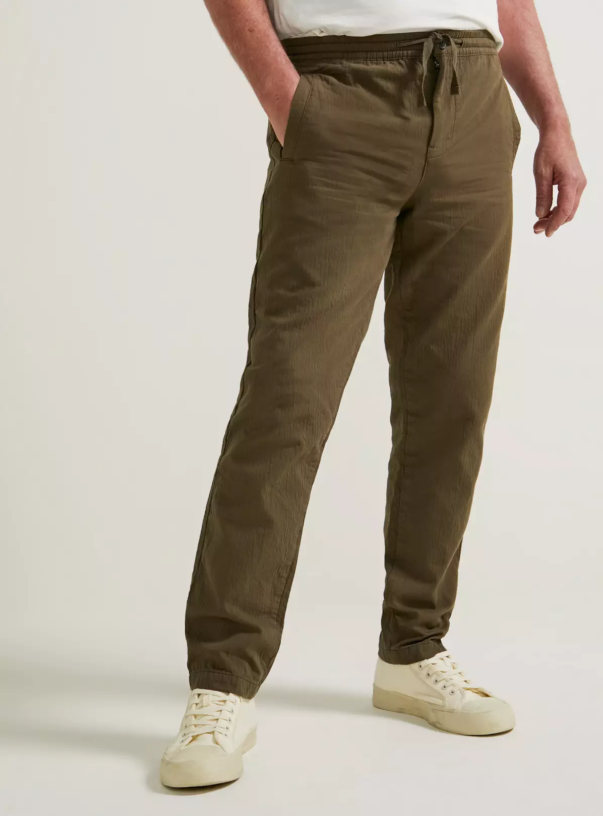 UNION WORKS Khaki Crepe Trousers34L 1 UNION WORKS Khaki Crepe Trousers34L