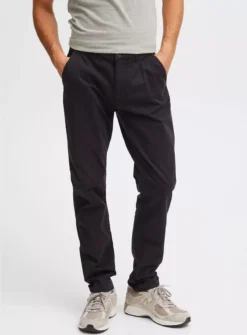 CASUAL FRIDAY Slim Black Chino W38 L32