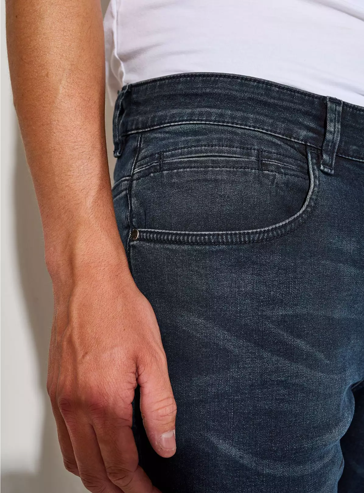 CASUAL FRIDAY Slim Ultraflex Blue Black Jean W34 L32 4 CASUAL FRIDAY Slim Ultraflex Blue Black Jean W34 L32 - Image 4