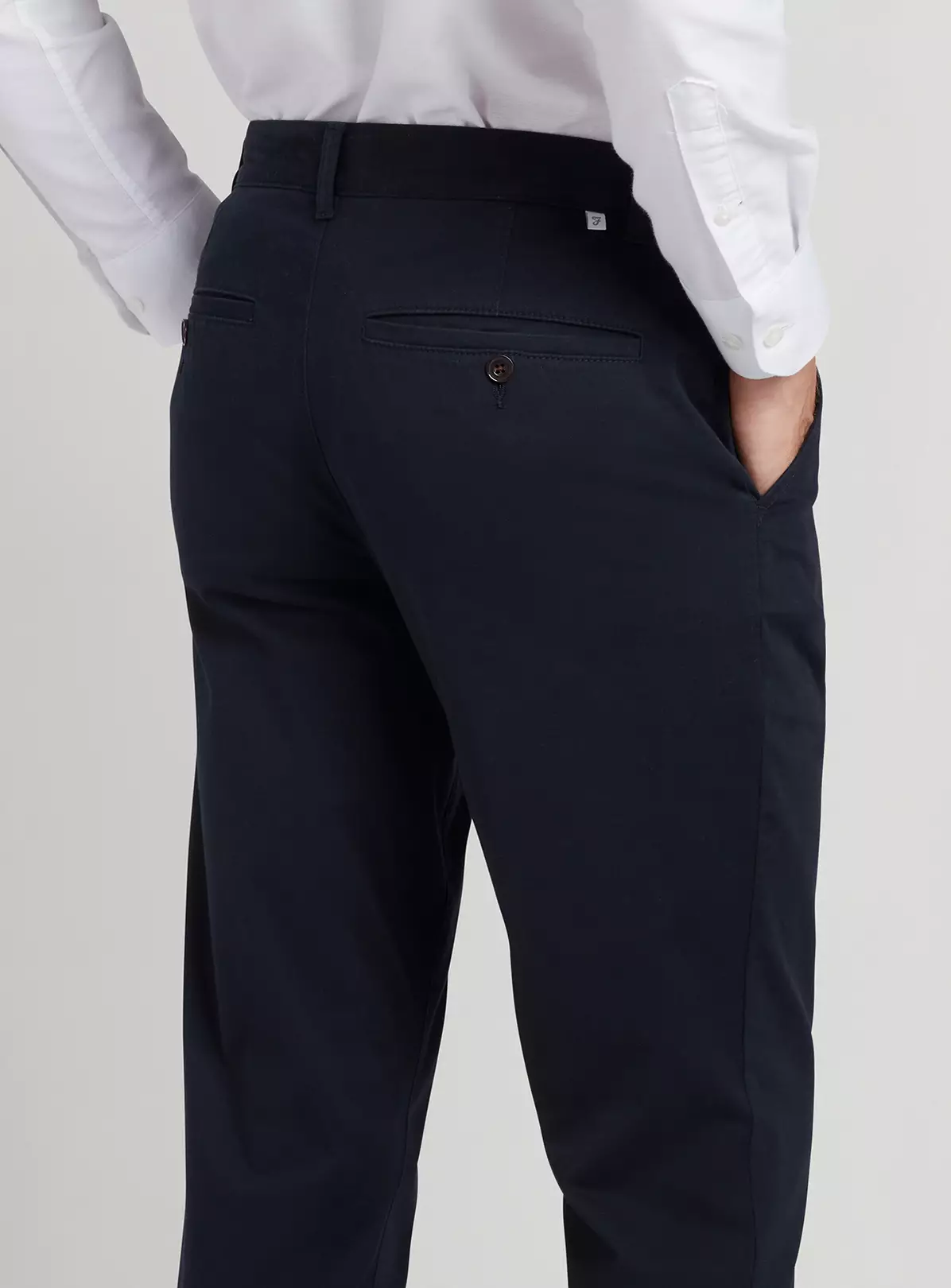 FARAH Lawson Str Twill Chino Navy 36 5 FARAH Lawson Str Twill Chino Navy 36 - Image 5