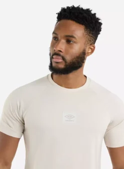 UMBRO Small Logo Tee M 5 UMBRO Small Logo Tee M -UMBO Clothing Shop tuc144179960 Cream R Z004A